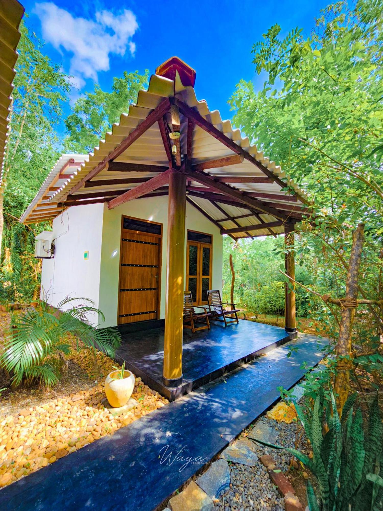 Bright Sun Safari Hotel Удавалаве Екстериор снимка